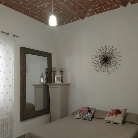 Toscana Di Charme Centralissimo Con Due E Due Bagni E Terrazza A 2 K Dal Mare * Cecina (Livorno)
