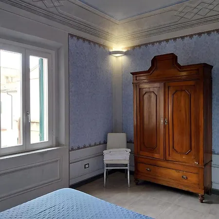 Toscana Di Charme Con 2 Camere, 2 Bagni, Terrazza, Aria Condizionata, In Posizione Centralissima