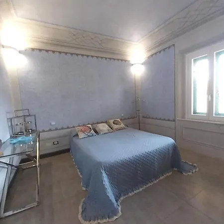 Toscana Di Charme Con 2 Camere, 2 Bagni, Terrazza, Aria Condizionata, In Posizione Centralissima Апартаменты *