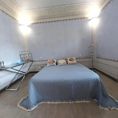 Toscana Di Charme Con 2 Camere, 2 Bagni, Terrazza, Aria Condizionata, In Posizione Centralissima * Чечина