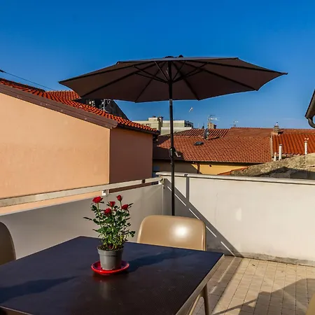 Апартаменты Toscana Di Charme Con 2 Camere, 2 Bagni, Terrazza, Aria Condizionata, In Posizione Centralissima Чечина