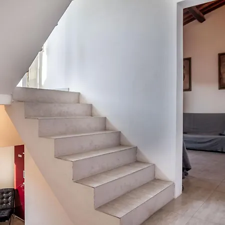 Toscana Di Charme Con 2 Camere, 2 Bagni, Terrazza, Aria Condizionata, In Posizione Centralissima *
