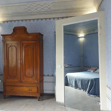 Toscana Di Charme Con 2 Camere, 2 Bagni, Terrazza, Aria Condizionata, In Posizione Centralissima Чечина