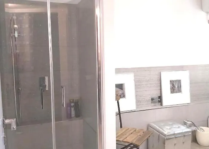 Apartamento Centralissimo Di Charme Con 2 Camere, 2 Bagni, Terrazza, Aria Condizionata *