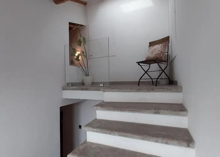 Apartamento Centralissimo Di Charme Con 2 Camere, 2 Bagni, Terrazza, Aria Condizionata Cecina (Livorno)