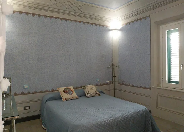 Apartamento Centralissimo Di Charme Con 2 Camere, 2 Bagni, Terrazza, Aria Condizionata Cecina (Livorno)