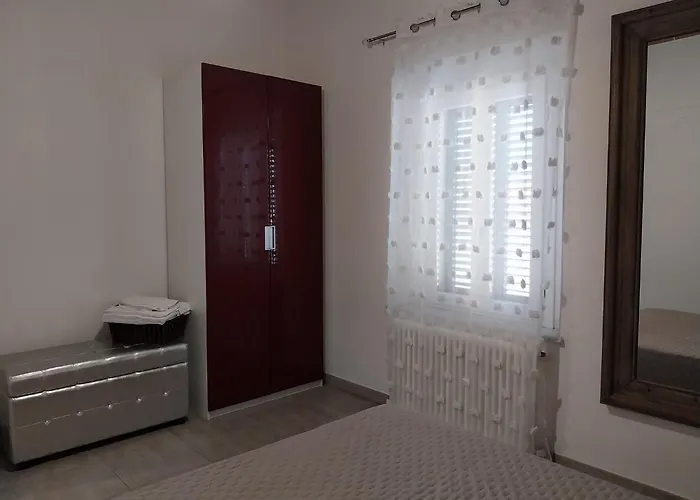 Apartamento Centralissimo Di Charme Con 2 Camere, 2 Bagni, Terrazza, Aria Condizionata