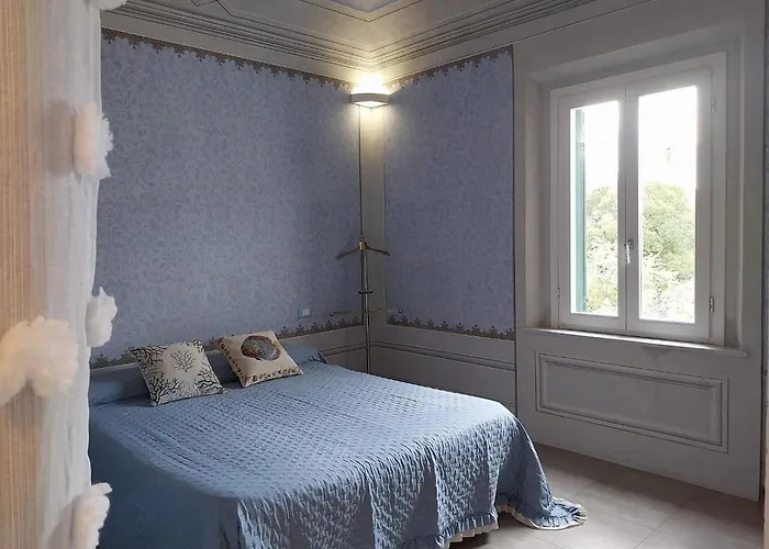 Apartamento Centralissimo Di Charme Con 2 Camere, 2 Bagni, Terrazza, Aria Condizionata Cecina (Livorno)