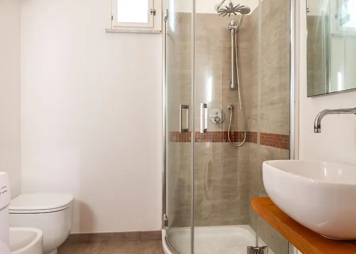 Apartamento Centralissimo Di Charme Con 2 Camere, 2 Bagni, Terrazza, Aria Condizionata *