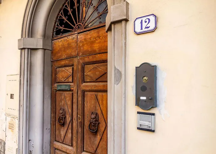 Centralissimo Di Charme Con 2 Camere, 2 Bagni, Terrazza, Aria Condizionata Apartamento *