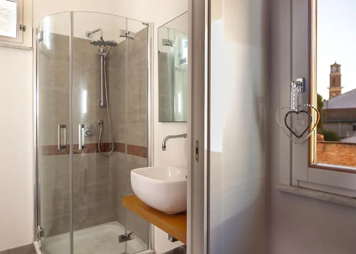 Apartamento Centralissimo Di Charme Con 2 Camere, 2 Bagni, Terrazza, Aria Condizionata *