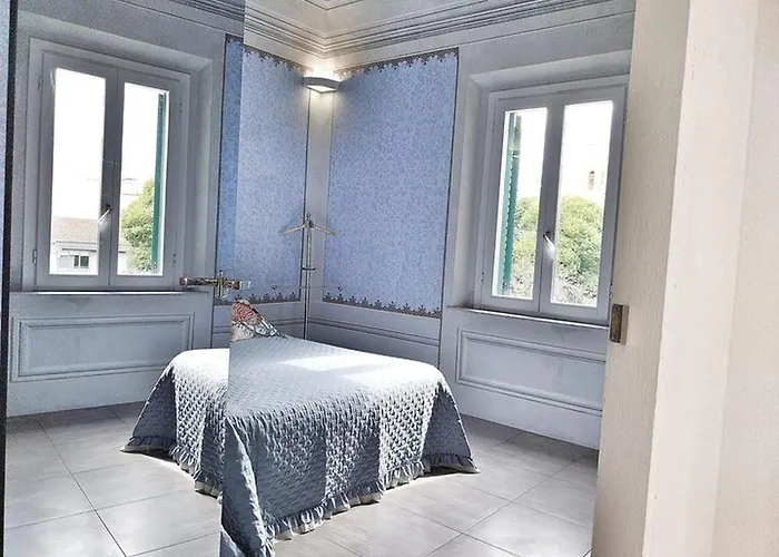 Apartamento Centralissimo Di Charme Con 2 Camere, 2 Bagni, Terrazza, Aria Condizionata Cecina (Livorno)