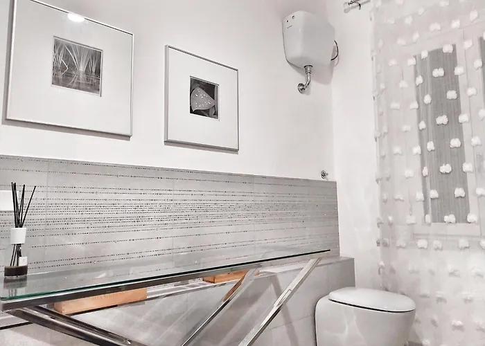 Apartamento Centralissimo Di Charme Con 2 Camere, 2 Bagni, Terrazza, Aria Condizionata *